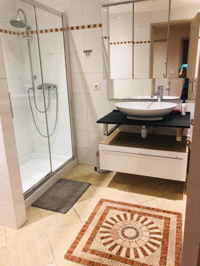 City Center Cute Flat With Sea View One Bedroom Nice Bagian luar foto